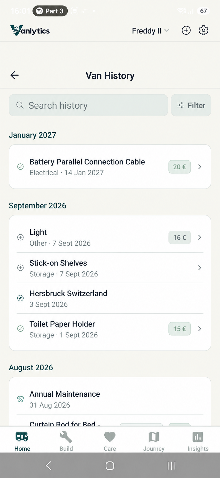 Vanloom Van History screen listing maintenance, repairs and trips by month